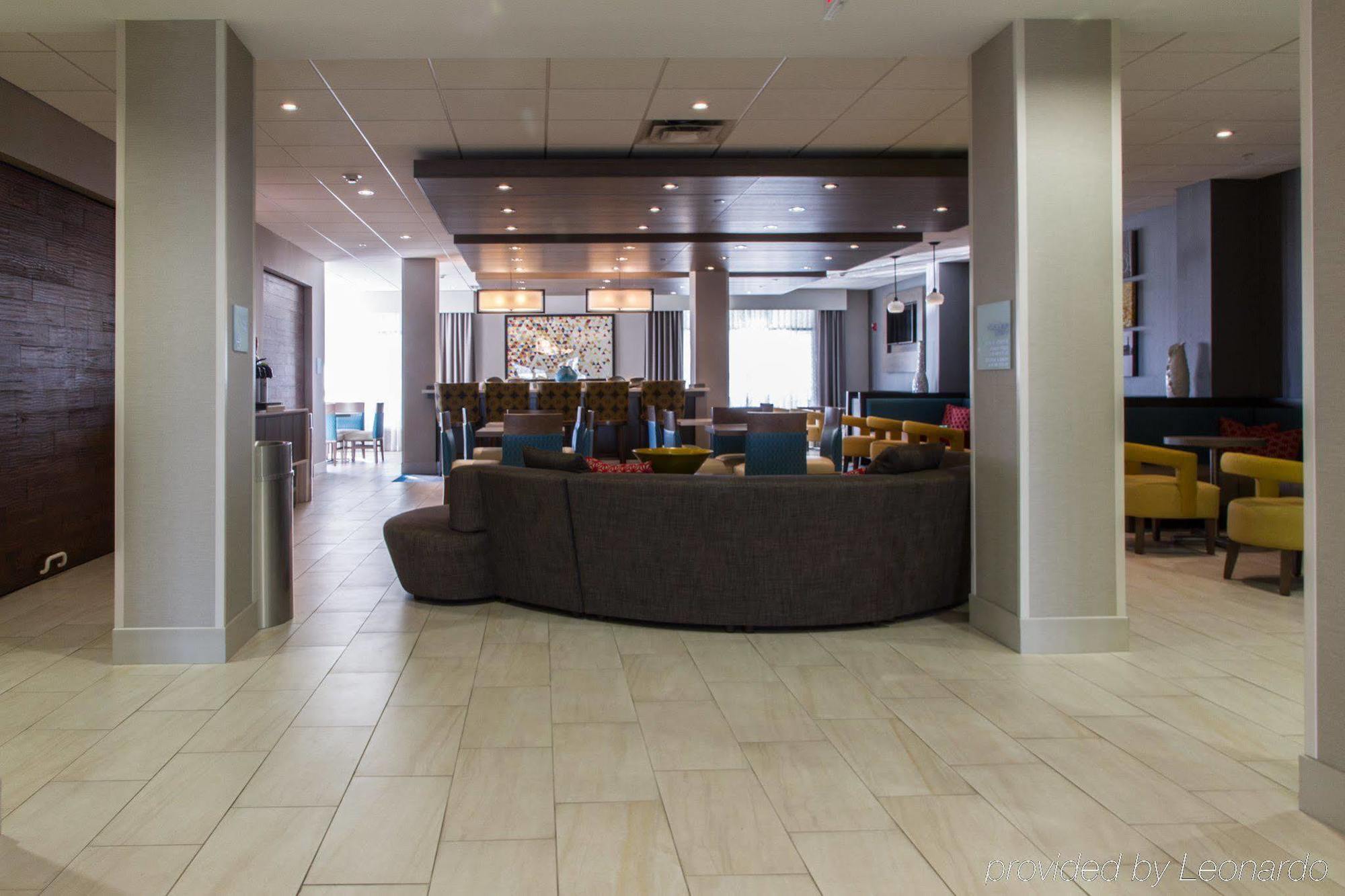 Holiday Inn Express & Suites Litchfield By Ihg Exterior photo